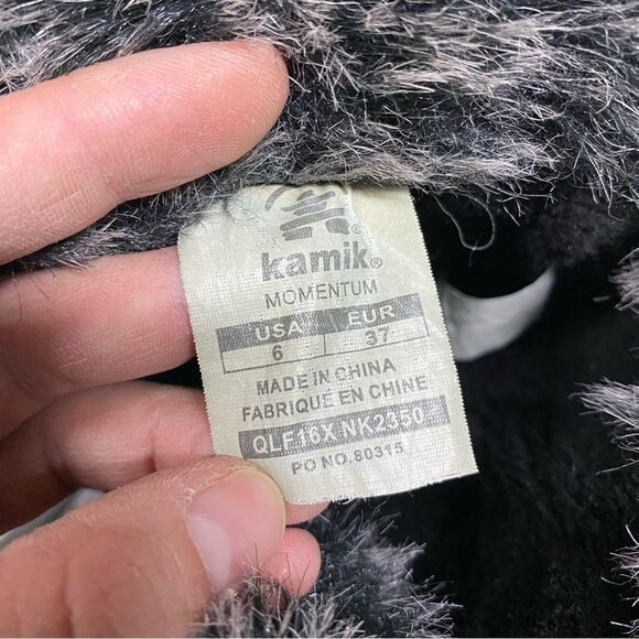 Kamik Momentum waterproof Snow Boots gray fur lined warm EUC woman’s 6 - Picture 9 of 11